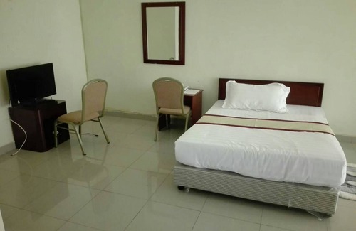 Kabarore Hotel | Akagera Resort and Country Club