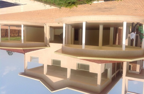 Kabarore Hotel | Akagera Resort and Country Club