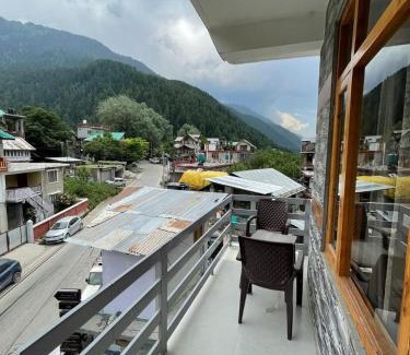 Jagatsukh Hotel | aKumar Way Inn