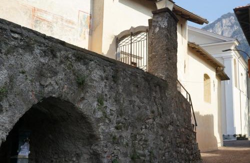 Calolziocorte House | Al Castello