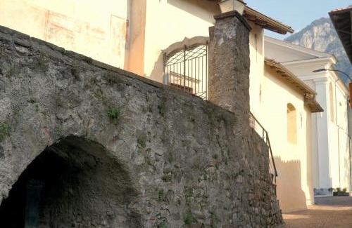 Calolziocorte House | Al Castello