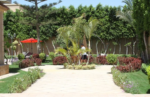 Mobarak City Villa | Al Frdous luxury holiday home