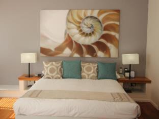 Palm Cove Hotel | Alamanda Palm Cove by Lancemore