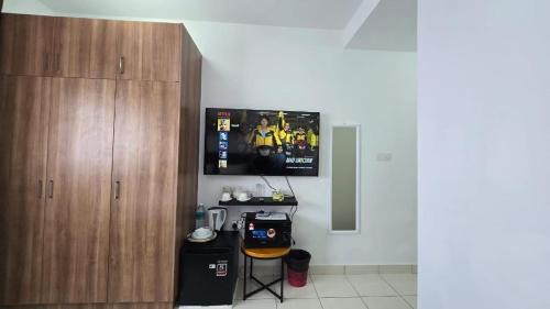Kota Warisan Apartment | Alanis Studio With Neflix