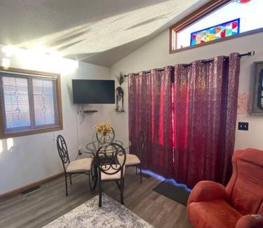 Seward Apartment | Alaska's Point of View Full Suite