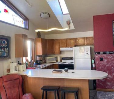 Seward Apartment | Alaska's Point of View Full Suite