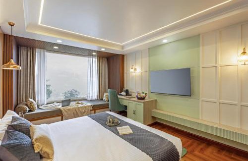 Shimla Apartment | Alaya Stays 3BHK with Garden -Evaara Woods Ridge