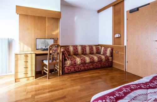 Malosco Hotel | Albergo Bucaneve