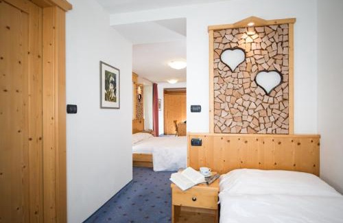 Fai della Paganella Hotel | Albergo Miravalle Fai della Paganella