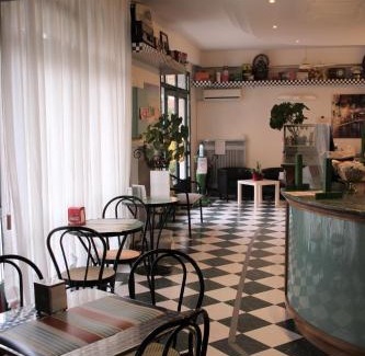 Buon Pastore-Sant'Agnese-San Damaso Hotel | Albergo Moderno