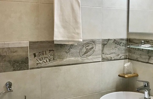 Buon Pastore-Sant'Agnese-San Damaso Hotel | Albergo Moderno