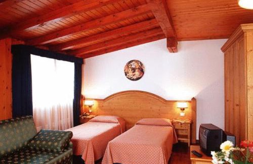 Forni Avoltri Hotel | Albergo Scarpone