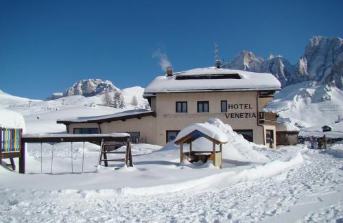 Passo Rolle Hotel | Albergo Venezia