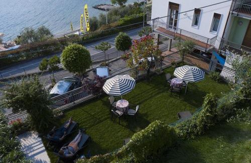 Malcesine Hotel | Albergo Villa Edera