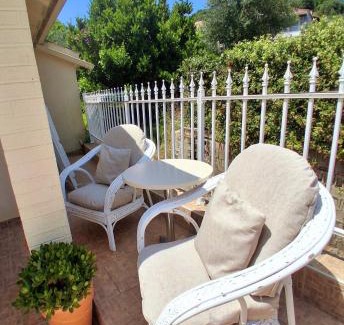 Notos House | Albert's Place