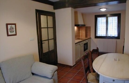 Gavin Cottage | Alcaire house for 26 people