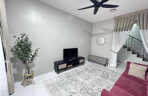 Kampung Keriang Dan House | Aleesa homestay arau