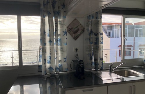 Los Gavilanes Condo | Alejandro D Rodríguez Piñero