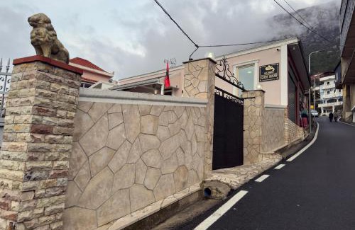 Kruje Bed & Breakfast | Alesio Guest House