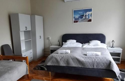 Gyula House | Alexander apartman