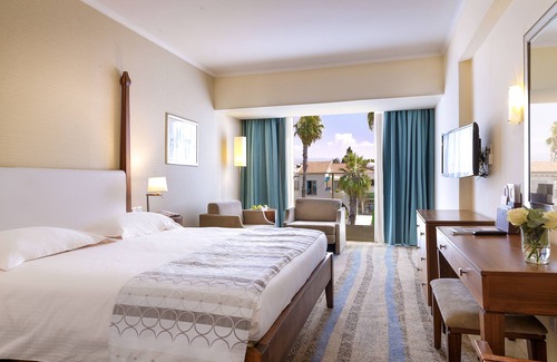 Paphos Hotel | Alexander The Great Beach Hotel