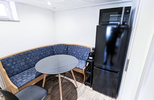 Ludwigsburg Apartment | ALFA Ludwigsburg City 3 rooms 5 Beds Parking WIFI SmartTV