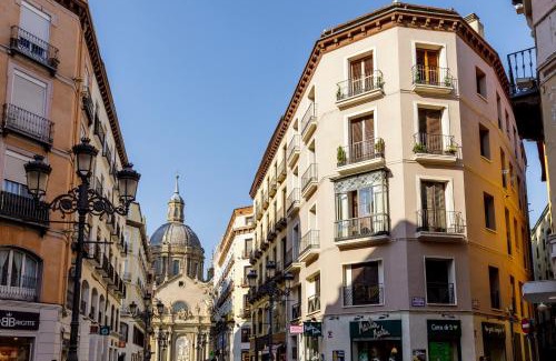 Zaragoza Old Town Apartment | Alfonso Suites - 1 plaza de parking gratuita en los apartamentos de 4 y 7 huéspedes