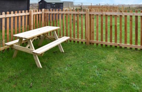 Tilney Fen End House | Algwen Cabin