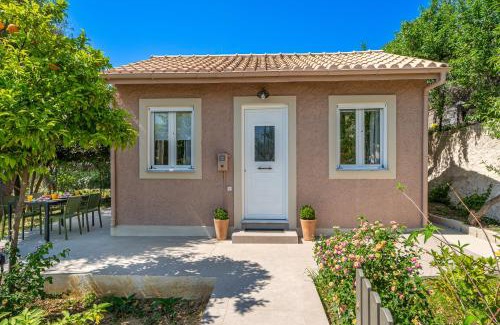 Minia House | Aliki's Home