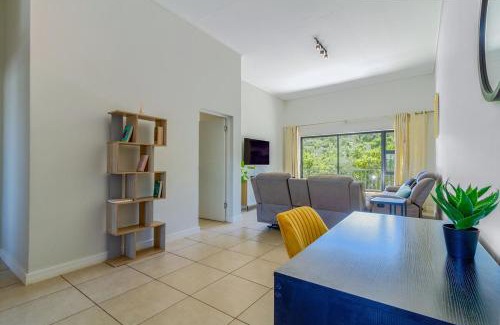 Greater Johannesburg Metropolitan Area Apartment | AlimamaSpaces Alus Penthouse