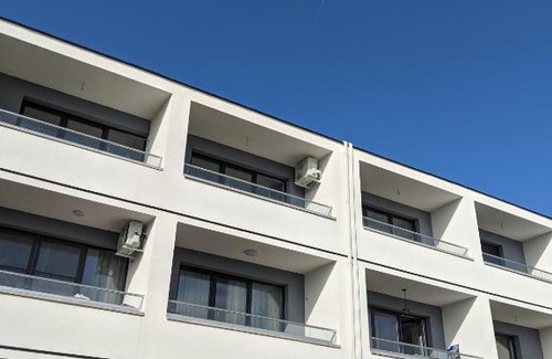 Dumbravita Apartment | Alina's Deluxe Apartment and free private parking