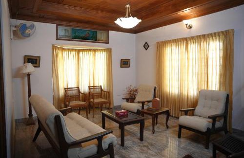 Thrissur Villa | Alite Posh 4 BHK Villa in Thrissur Town