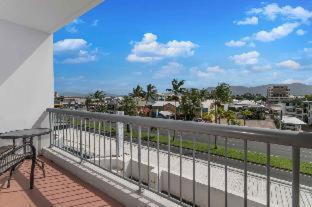 Cairns Hotel | Alivio Hotel Cairns