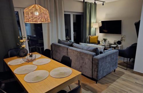 Lasowka Ski Chalet | All Season Sauna&Jacuzzi - klimatyzowane domki z widokiem na góry Kotlina Kłodzka 4km do Zieleniec SKI Arena