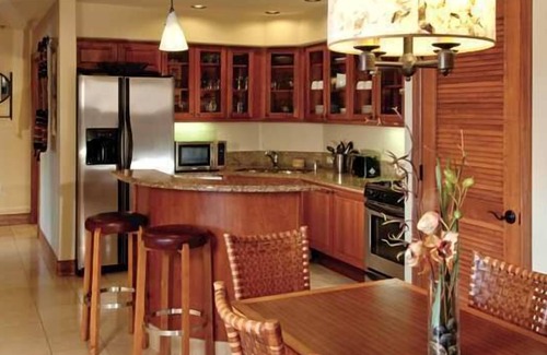 Peak 9 Hotel | All suite 2 bedroom hotel with fireplace and full kitchen at base of peak 9.