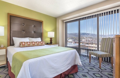 Downtown Reno Resort | All the comforts of home!