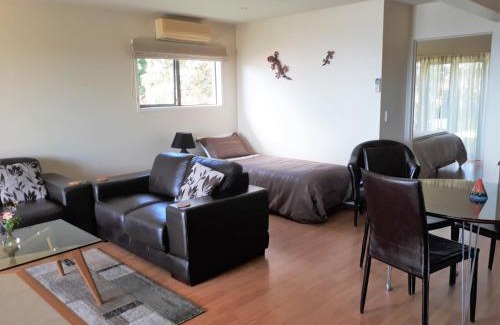 Paihia Bed & Breakfast | Allegra House