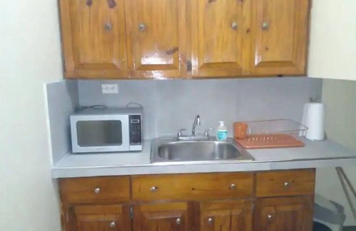 Saint Andrew Apartment | Allen Guest House