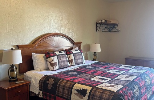 Tombstone Hotel | Allen Street Inn