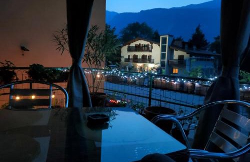 Lavis Apartment | Alloggio con idromassaggio e super vista