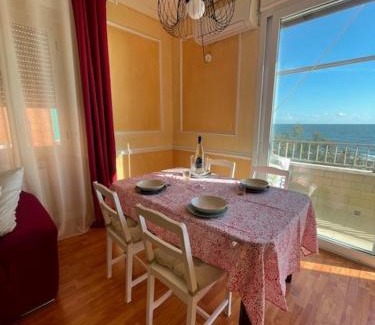 Ladispoli Apartment | Alloggio turistico fronte mare con vista da sogno