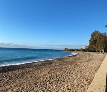 Villajoyosa Apartment | ALLONBAY spa & beach house