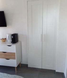 Bouveret Bed & Breakfast | Aloha chambres