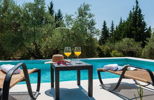 Marmolejo Villa | Alojamiento Rural la Aragonesa Marmolejo by Ruralidays