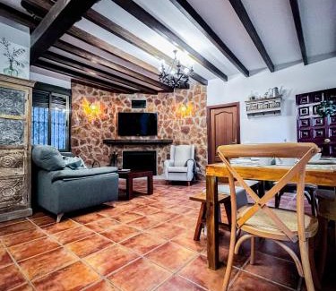 Andujar House | Alojamiento Rural Viña El Labrador