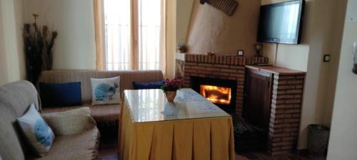 Fuentes de Leon House | Alojamientos Rurales Los Molinos