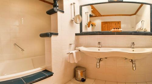 Seefeld in Tirol Hotel | Alpenpark Resort Superior