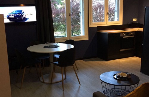 Adervielle-Pouchergues Apartment | Alpine Apartment 200m from the Slopes for 6
