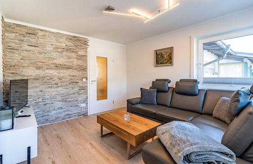 Sonthofen Apartment | Alpine aster