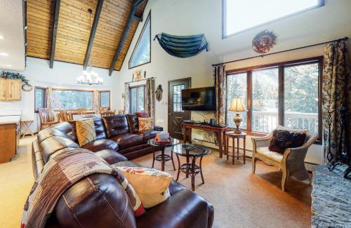 Columbine Lake House | Alpine Bliss